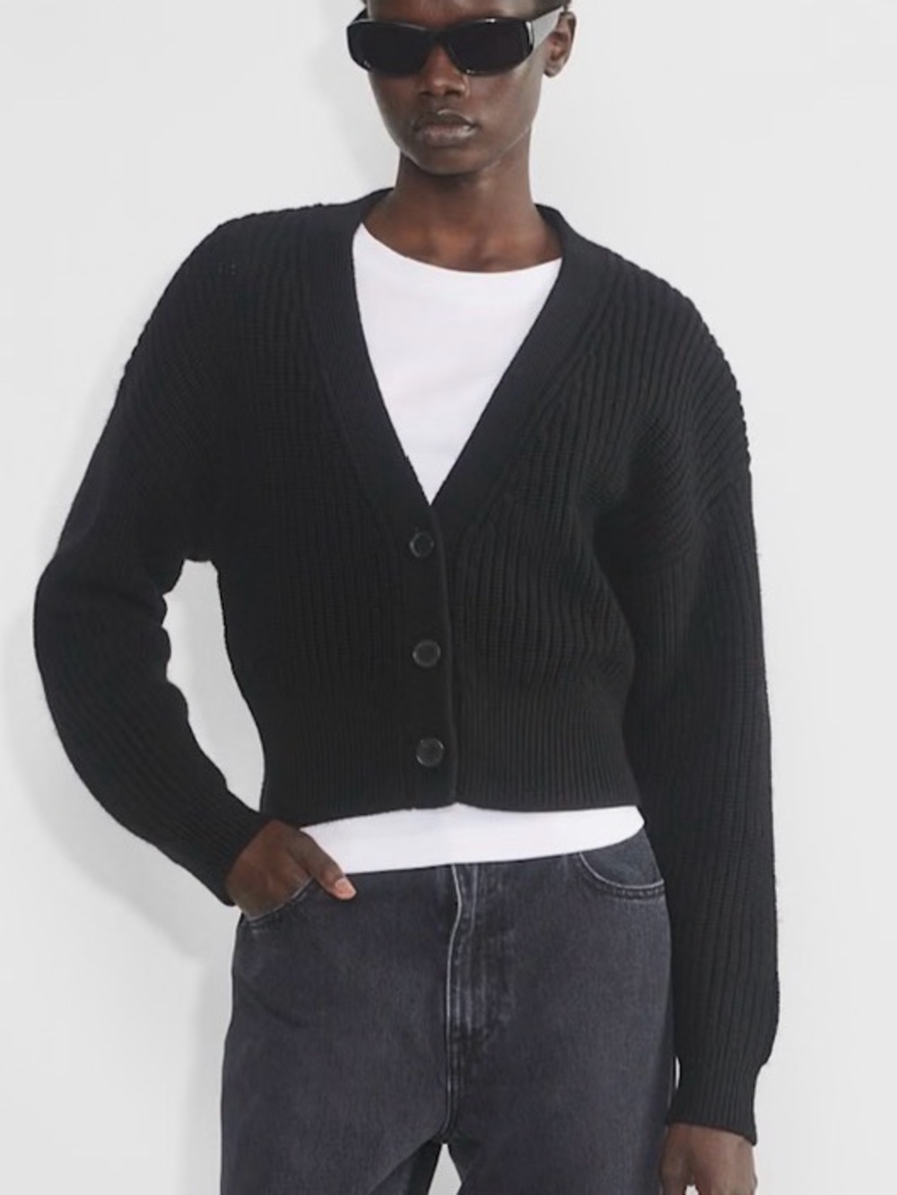 Aritzia Babaton Canberra Merino Wool Cropped Cardigan Black V-Neck Sweater
